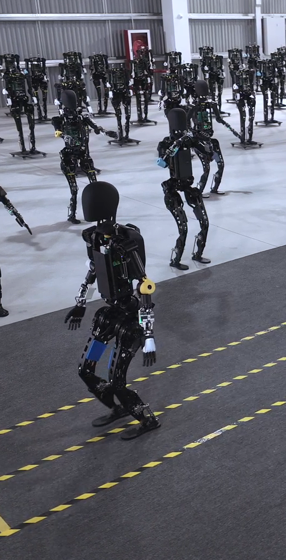 威廉希尔开启通用机器人商用量产